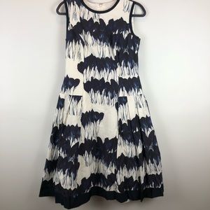 Carmen Marc Valvo White and Navy Dress